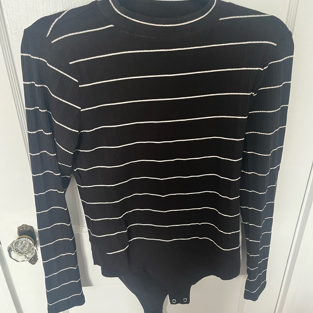 Black and white fitted body suit